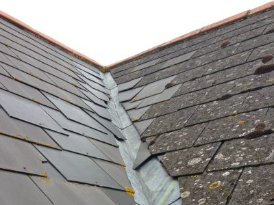 roof repair contractor Quainton